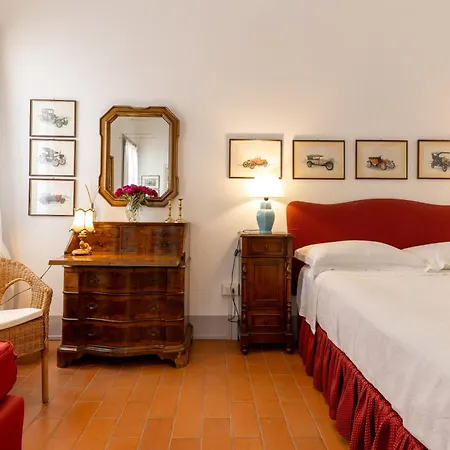 Palazzo Farini 4 Apartment