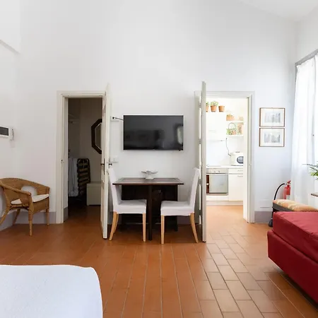 Palazzo Farini 4 Appartamento *