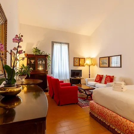 Apartment Palazzo Farini 4 *